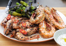 Load image into Gallery viewer, Vannamei Head On Prawns- Butterfly Cut &amp; Deveined 16/20 700g - KING **SAVE R30.00**