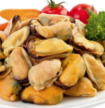 Load image into Gallery viewer, Mussel Meat IQF - 800g **SAVE R10.00**